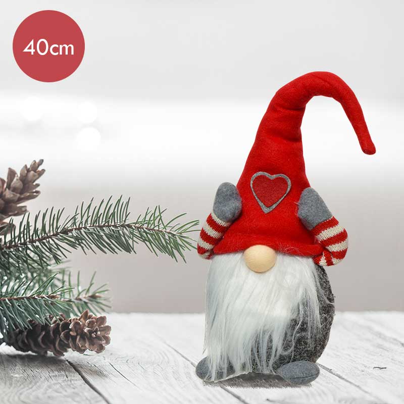 Gnoom met rode muts en LED verlichting op batterijen -40CM  -lichtkleur: Warm Wit -Werkt op batterijen -Met timer functie -Kerstdecoratie