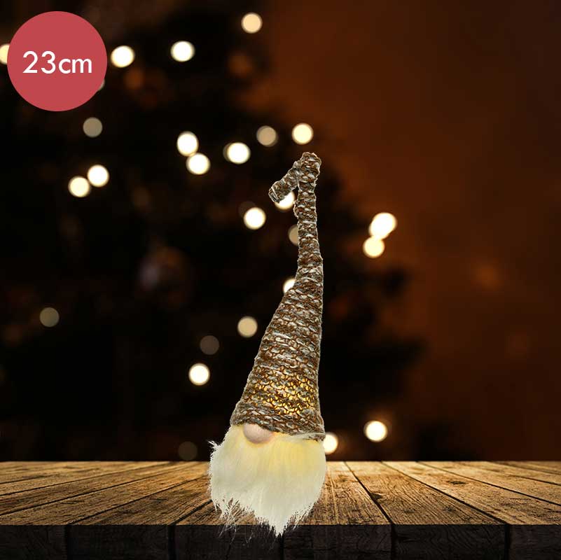 Gnoom hoofd bruin met LED verlichting 23CM  -lichtkleur: Warm Wit -Werkt op batterijen -Met timer functie -Kerstdecoratie
