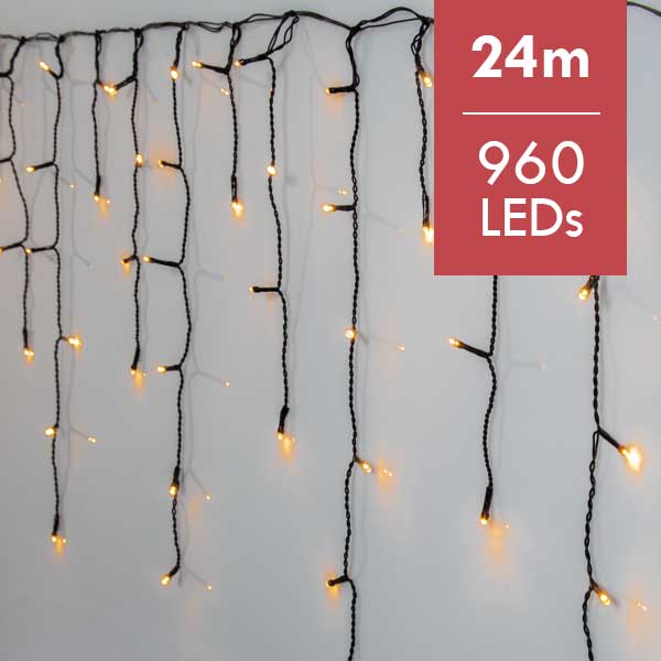 Gouden ijspegelverlichting -24meter -960leds -Ook geschikt voor buiten -lichtkleur: Super warm wit -met stekker -Kerstdecoratie