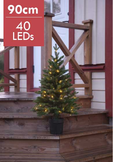 Led Kerstboom Byske 90cm -Ook geschikt voor buiten -lichtkleur: Warm Wit -Werkt op batterijen -Met timer functie -Kerstdecoratie