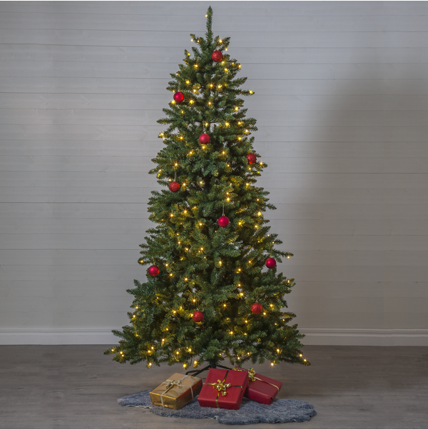 Kerstboom Minnesota - 210cm - 280 LED lampjes Kerstboom Minnesota - 210cm - 280 LED lampjes