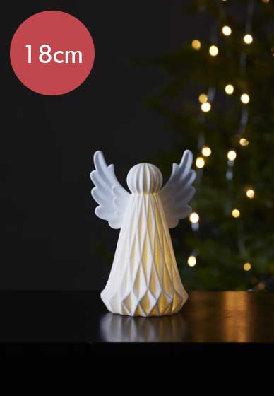 LED engel Vinter -18cm -lichtkleur: Warm Wit -Werkt op batterijen -Met timer functie -Kerstdecoratie