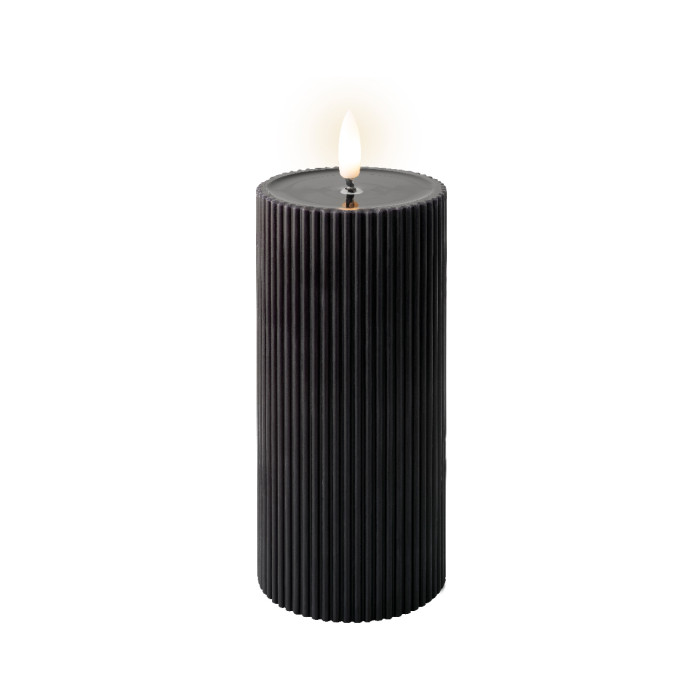 LED ribbel kaars zwart met vlam-effect ø7 x18 cm