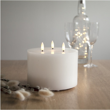 Ronde kaars met 3 vlammen 15 x 13 cm