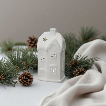 Porseleinen huisje met grote ramen voor waxinelichtje - 16cm