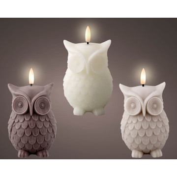 LED wax kaars uil lichtbruin/grijs met vlam-effect - 14 cm hoog