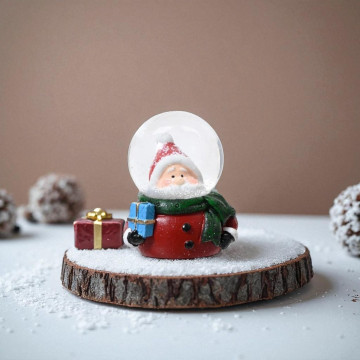 Kleine sneeuwbol - schudbol met Kerstman