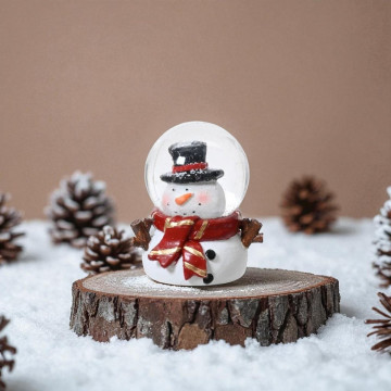 Kleine sneeuwbol - schudbol met Sneeuwpop