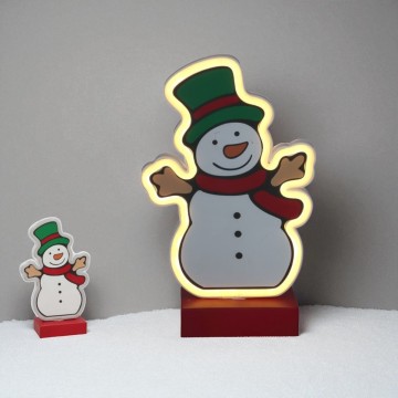 Vrolijke sneeuwpop op voet met 67 LEDS - 27 cm hoog 
