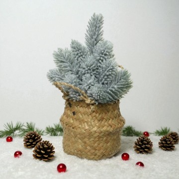 Micro kerstboom Blauw met sneeuw ø13x24 cm